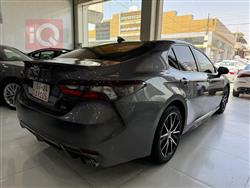 تۆیۆتا کامری